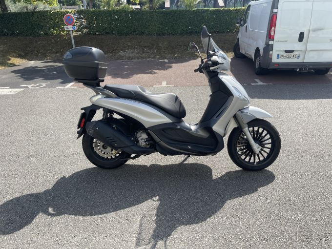 PIAGGIO 1 + 4