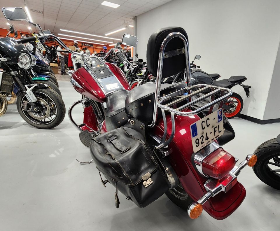 SUZUKI INTRUDER 1500 4