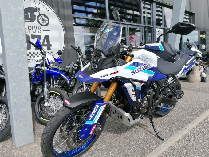 SUZUKI DL V-STROM 800DE 4