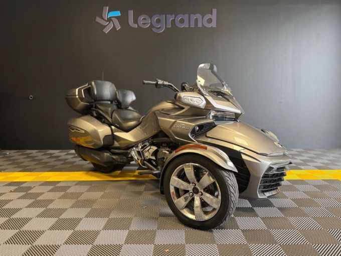 CAN-AM SPYDER F3 4