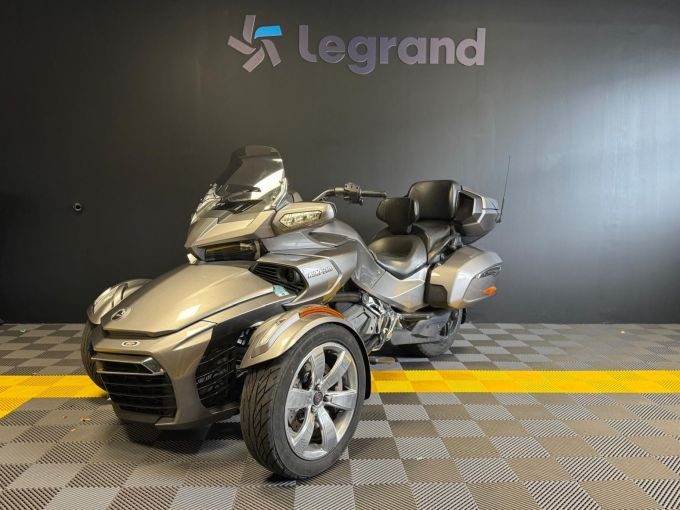 CAN-AM SPYDER F3 4