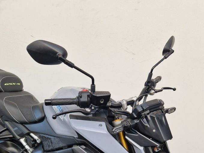 SUZUKI GSX-S 1000 ABS 4