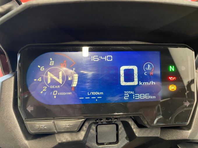 HONDA CB 500 X     ABS 4