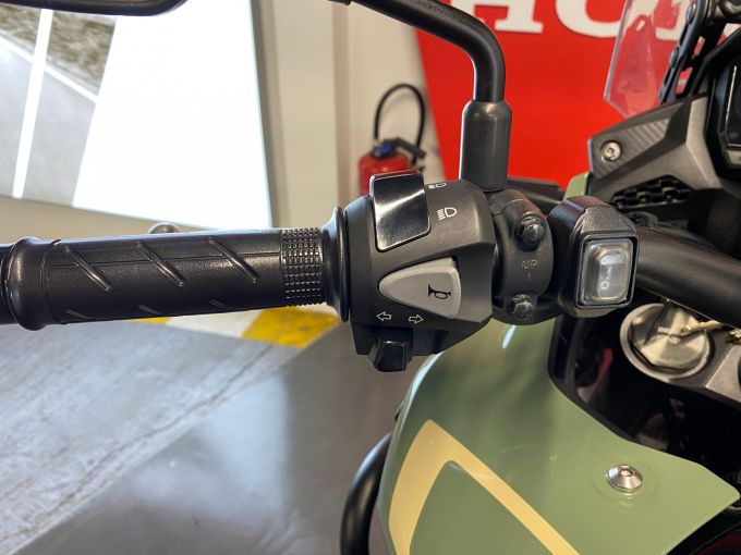 HONDA CB 500 X     ABS 4