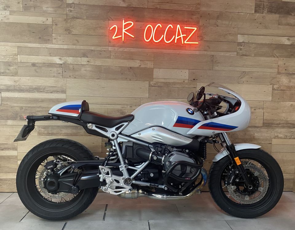 BMW R NineT RACER 4