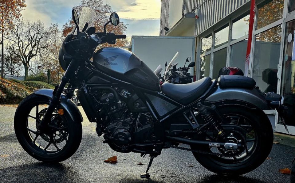 HONDA CMX 1100 REBEL 4