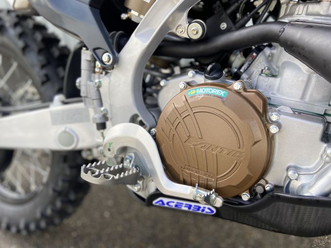 FANTIC XE 300 2T ENDURO 2025 4