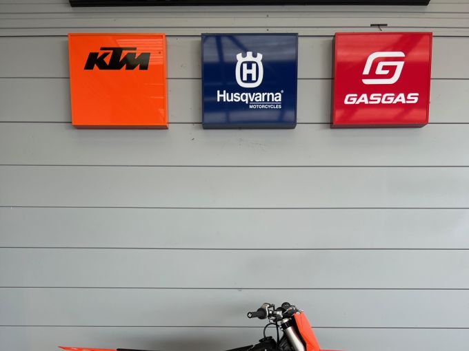 KTM 250 SX-F 4