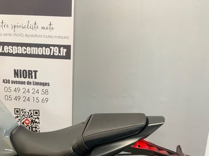 HONDA CB650R Neo Sports Café 4