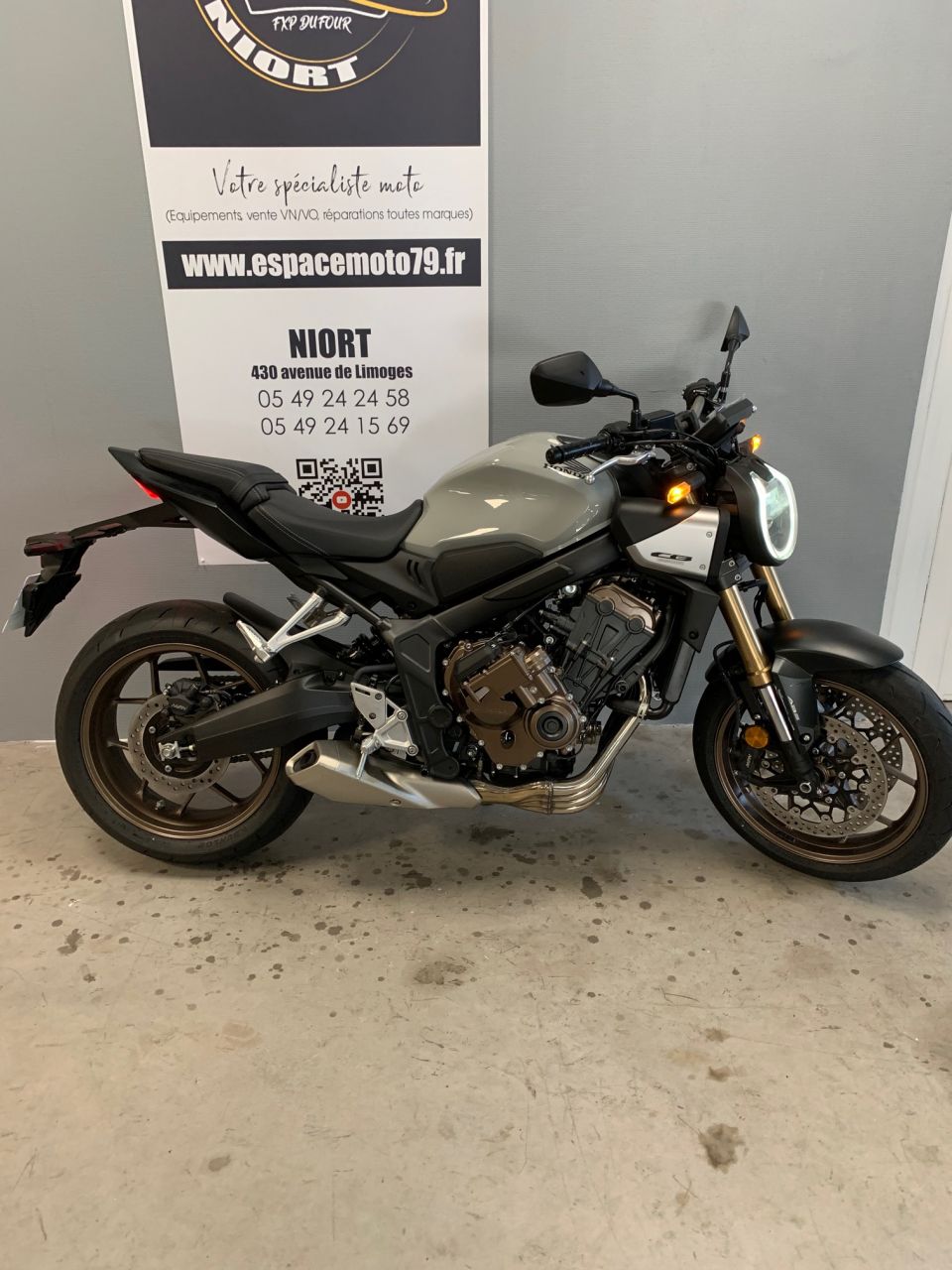 HONDA CB650R Neo Sports Café 4