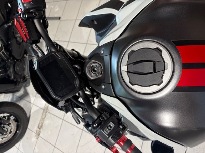 KAWASAKI Z 900 E 4