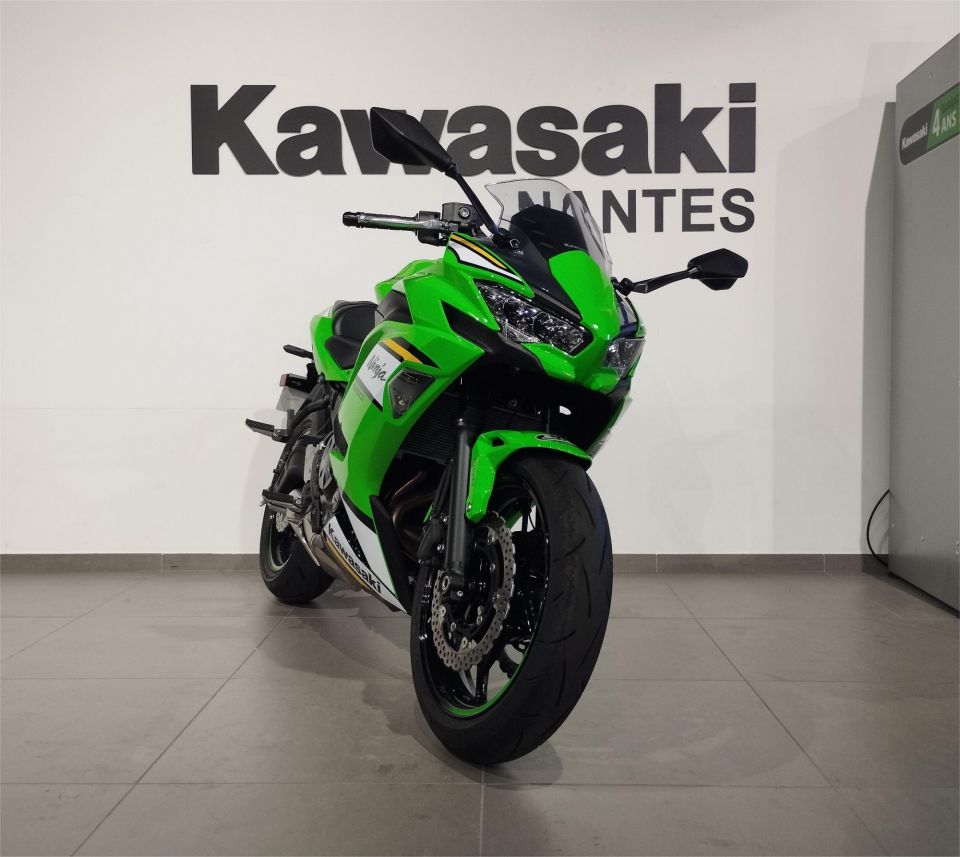 KAWASAKI NINJA 650 A2 4