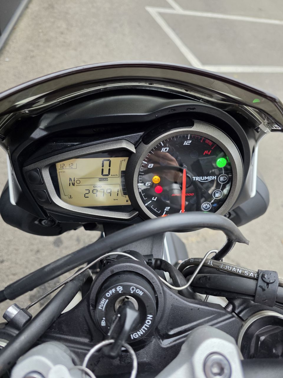 TRIUMPH STREET TRIPLE 660 S A2 4