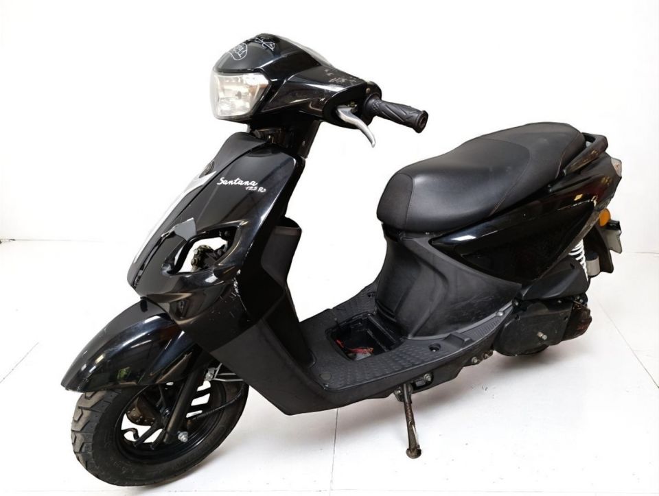 YAMASAKI SANTANA 125 4