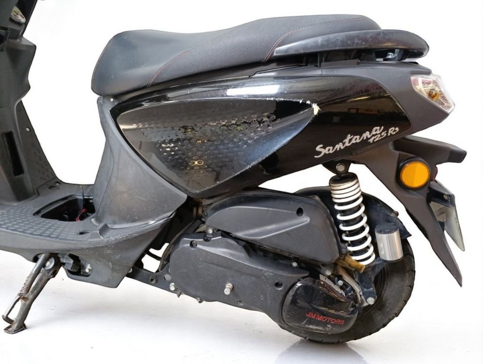 YAMASAKI SANTANA 125 4