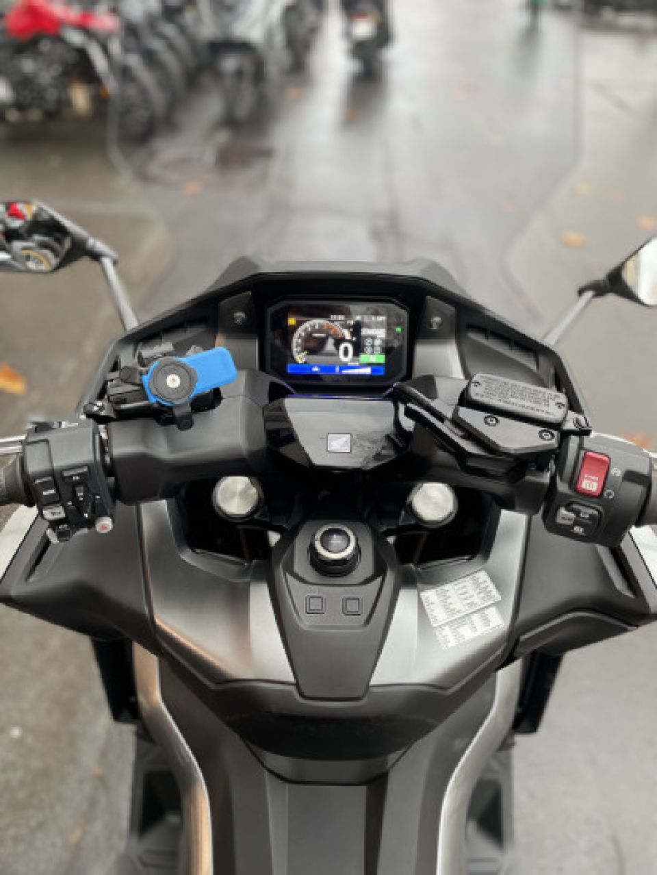 HONDA NSS FORZA 750 4