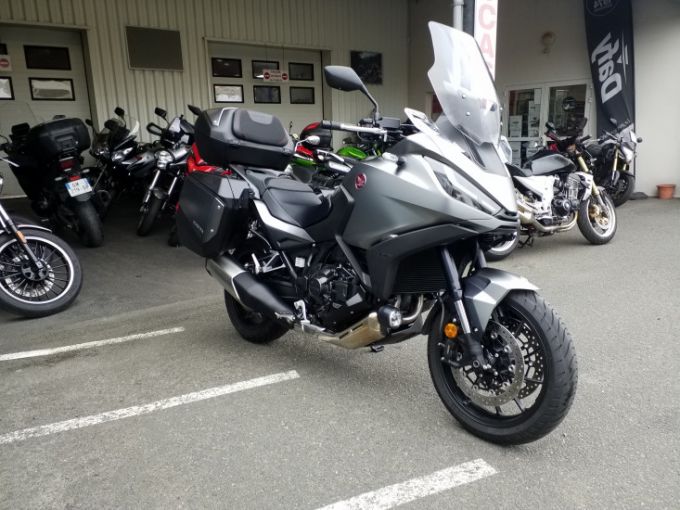 HONDA NT1100 DCT 4