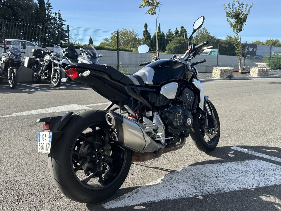 HONDA CB 1000 R 4