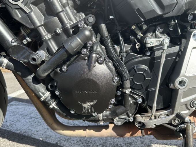 HONDA CB 1000 R 4