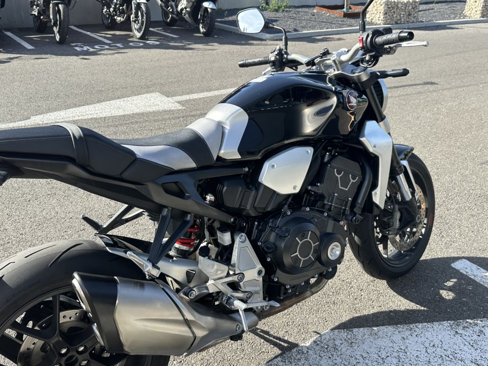 HONDA CB 1000 R 4
