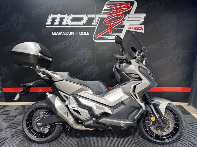 HONDA X-ADV 4