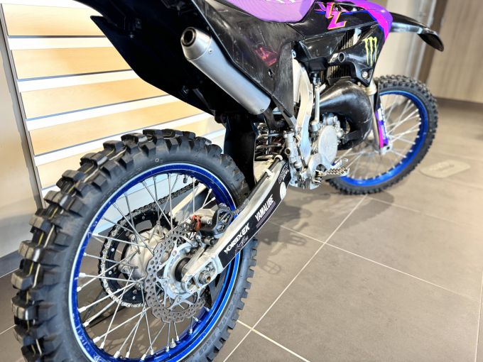 YAMAHA YZ 125 4