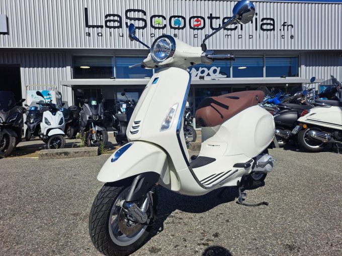 VESPA PRIMAVERA 50 4