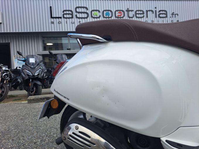 VESPA PRIMAVERA 50 4