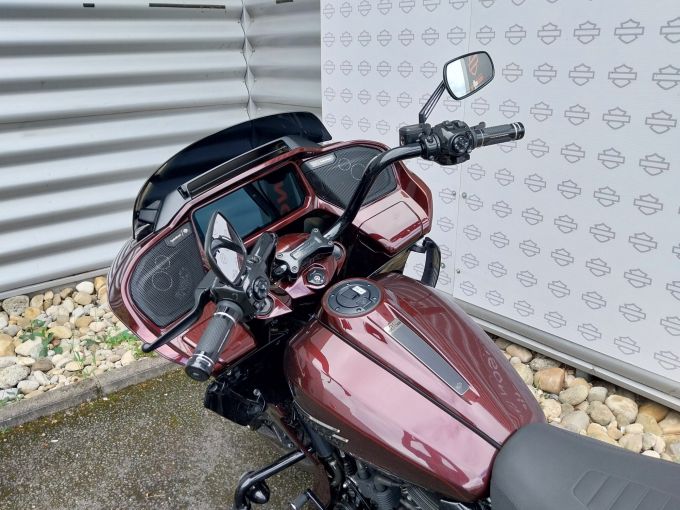 HARLEY-DAVIDSON TOURING ROAD GLIDE 1977 CVO 4