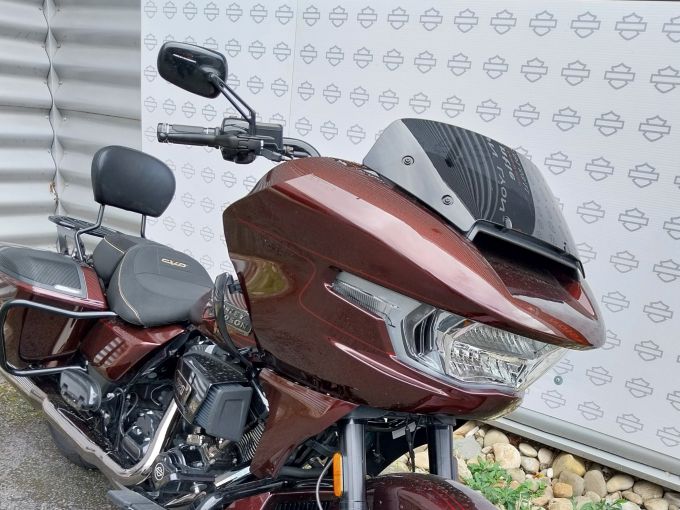 HARLEY-DAVIDSON TOURING ROAD GLIDE 1977 CVO 4