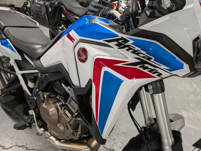 HONDA Africa Twin CRF1100L 4