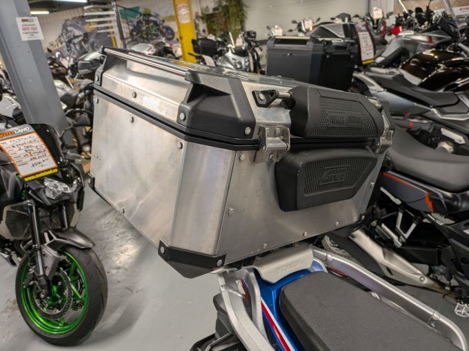 HONDA Africa Twin CRF1100L 4