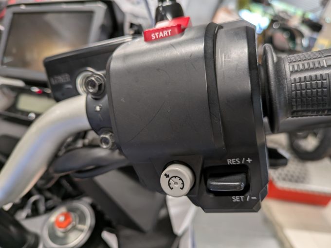 HONDA Africa Twin CRF1100L 4