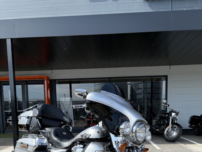 HARLEY-DAVIDSON TOURING ELECTRA GLIDE 1450 ULTRA CLASSIC 4