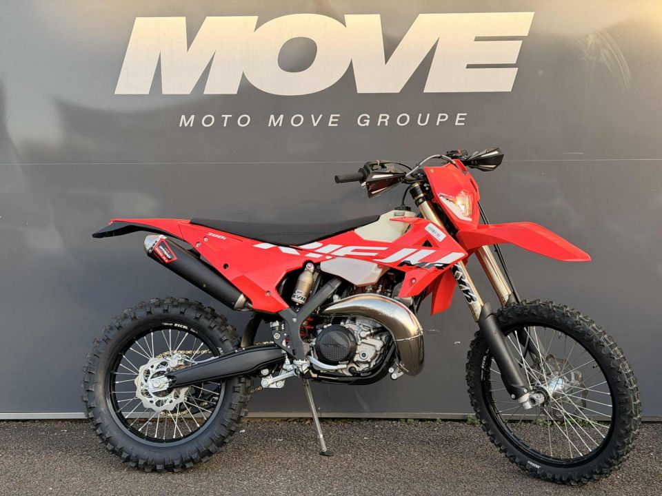 RIEJU 300 MR RACING 4