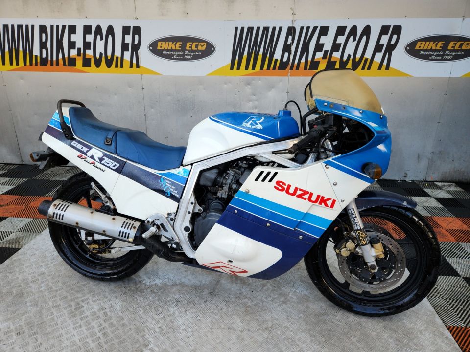 SUZUKI GSX-R 750 4