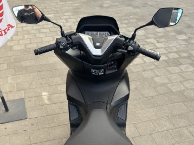 HONDA PCX 125 4
