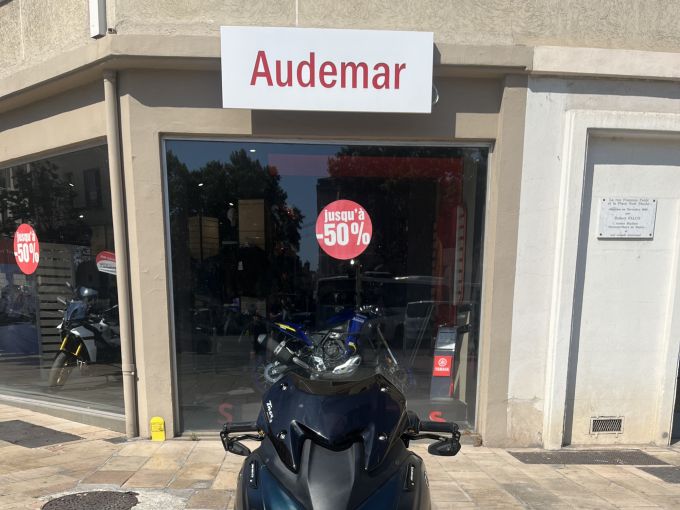YAMAHA XP T-MAX 560 TECH MAX 4