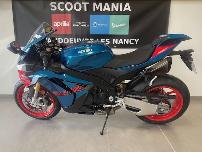 APRILIA RSV4 1100 4