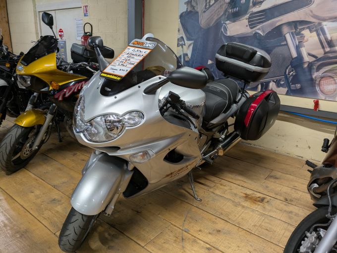KAWASAKI ZZR 1200 4