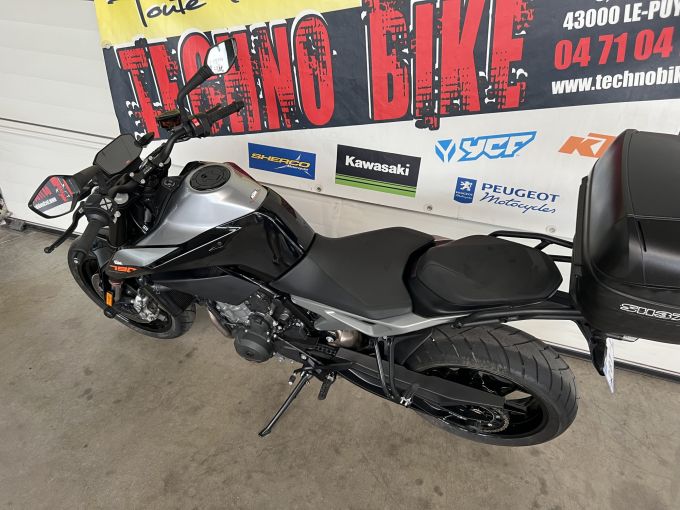 KTM 790 DUKE 4