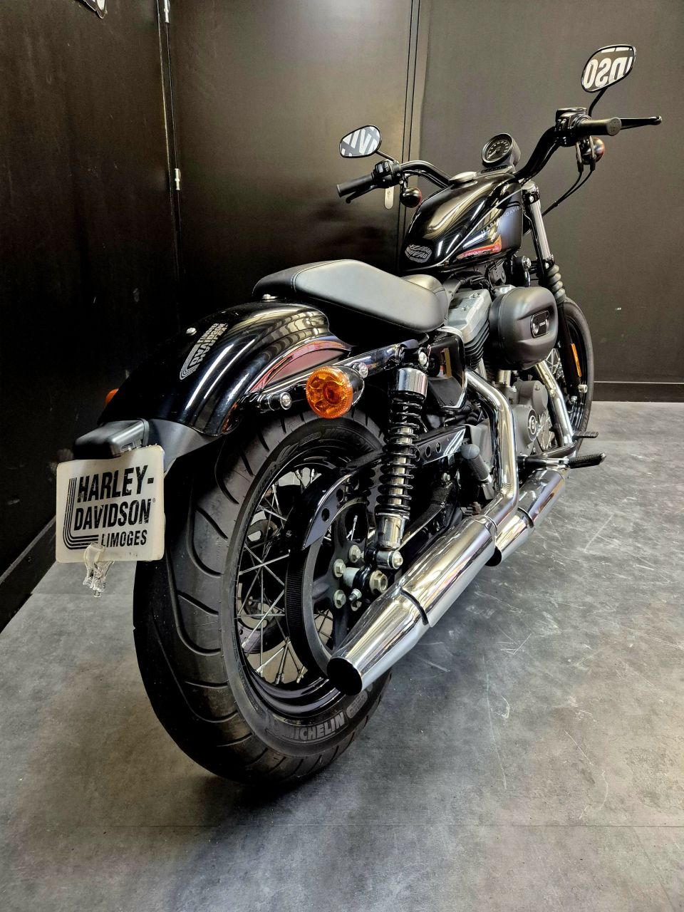 HARLEY-DAVIDSON SPORTSTER NIGHTSTER 1200 4