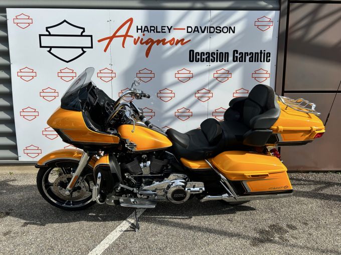 HARLEY-DAVIDSON TOURING ROAD GLIDE 1923 CVO 4