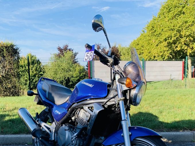 KAWASAKI ER-5 4