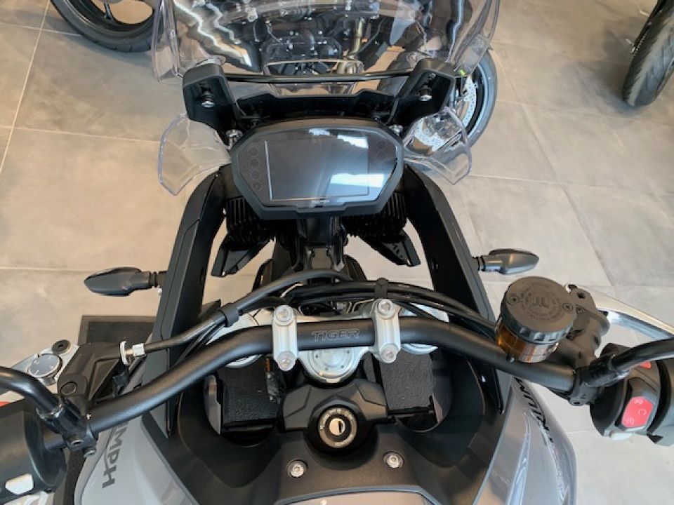 TRIUMPH TIGER 850 SPORT 4