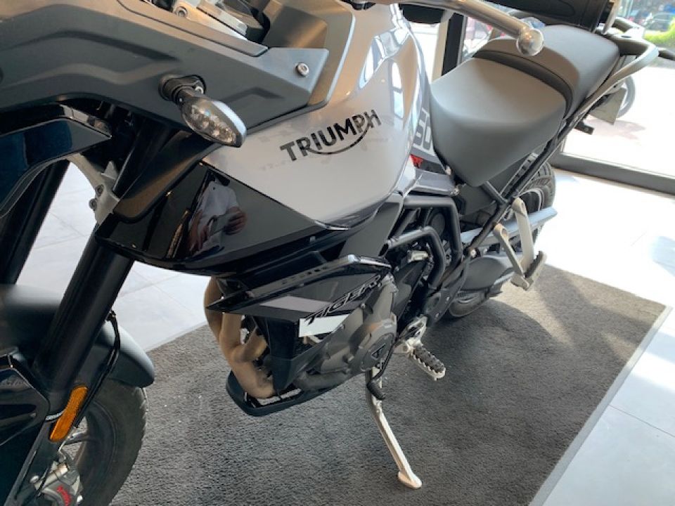TRIUMPH TIGER 850 SPORT 4