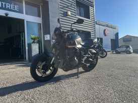 TRIUMPH TRIDENT 660 - 2022