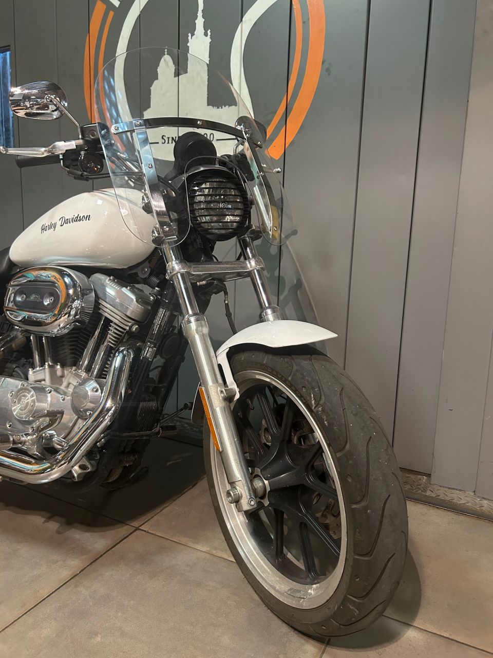 HARLEY-DAVIDSON SPORTSTER 883 LOW 4