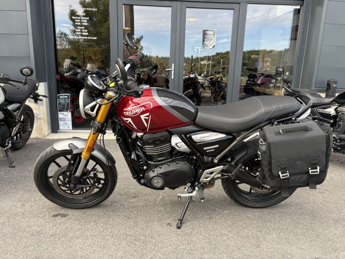 TRIUMPH SPEED 400 4