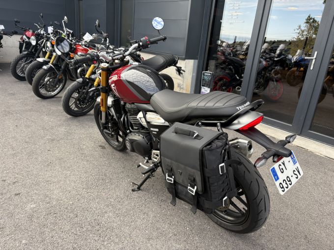 TRIUMPH SPEED 400 4